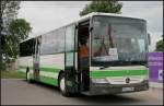 Vom ILA-Gelnde zu den Parkpltzen ist dieser Bus im Shuttleverkehr im Einsatz (PM E 230. gesehen ILA-Busshaltestelle 13.06.2010)