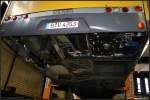 Einem Solaris-Gelenkbus unter  den Rock  geschaut. Links erkennt man den hochkannt eingebauten Motor (gesehen am Tag der offenen Tr in der Buswerkstatt Britz-Sd 26.06.2010)
