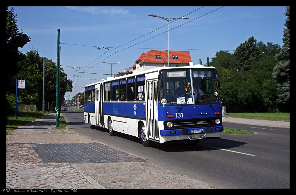 Aus Cottbus kam als Gast dieser Ikarus Z80 zum Tag der offenen Tür der Barnimer Busgesellschaft (CB CV 131, gesehen Eberswalde 21.08.2010)