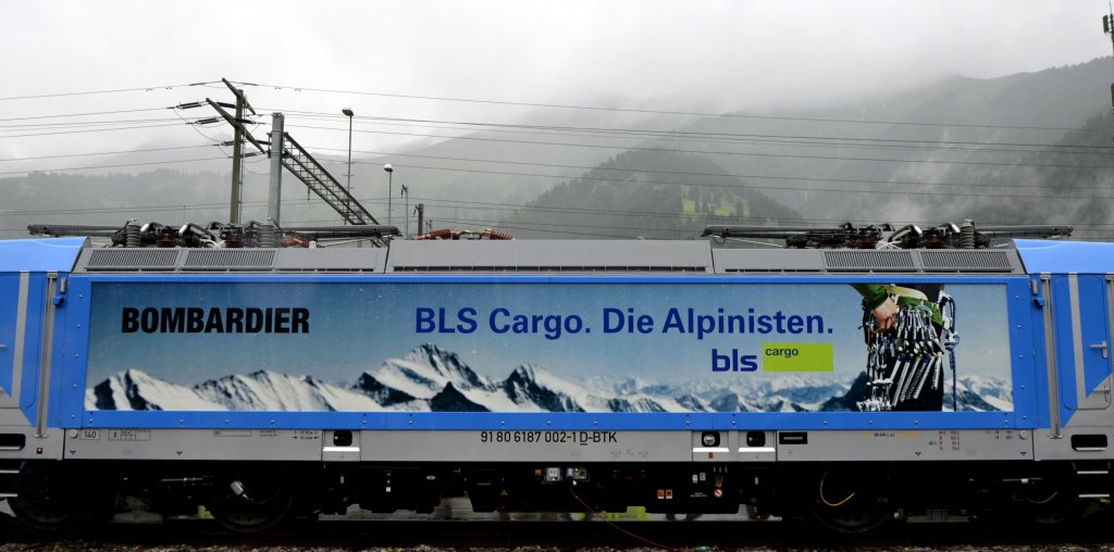 BLS BR 187. Hier kann man sch�n erkennen, dass die Lokomotive in Deutschland immatrikuliert ist. (29.06.2013)