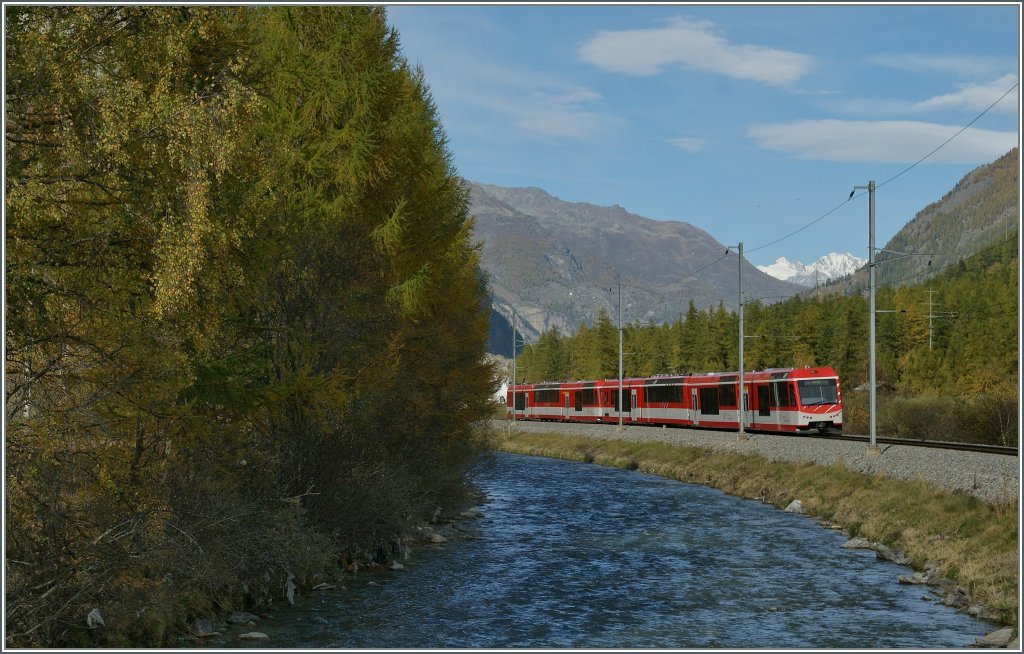 In dieser Landschaft macht sogar ein Komet ein gutes Bild. 
Bei T�sch, den 19. Okt. 2012