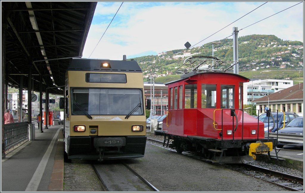 Zu meiner �berrachung wurde der CEV Te 82 statt verschrottet neu  verblecht , nur die Anschriften fehlen noch. 
Vevey, den 10. Okt. 2012