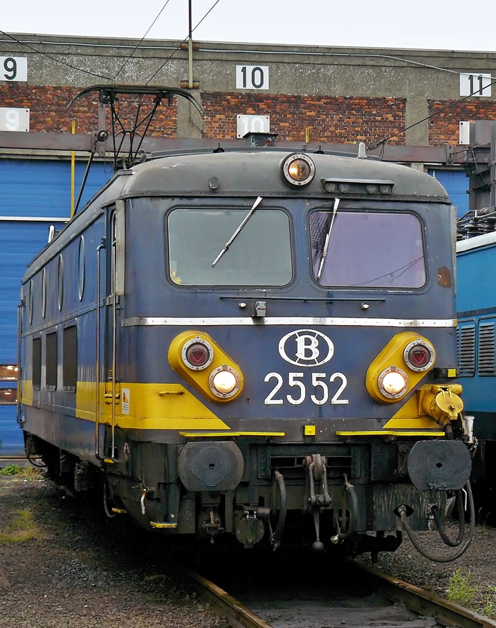 . Die SNCB HLE 2552 am Tag der offenen T�r im BW (Atelier) Kinkempois in der N�he von Li�ge. 18.05.2008 (Hans)