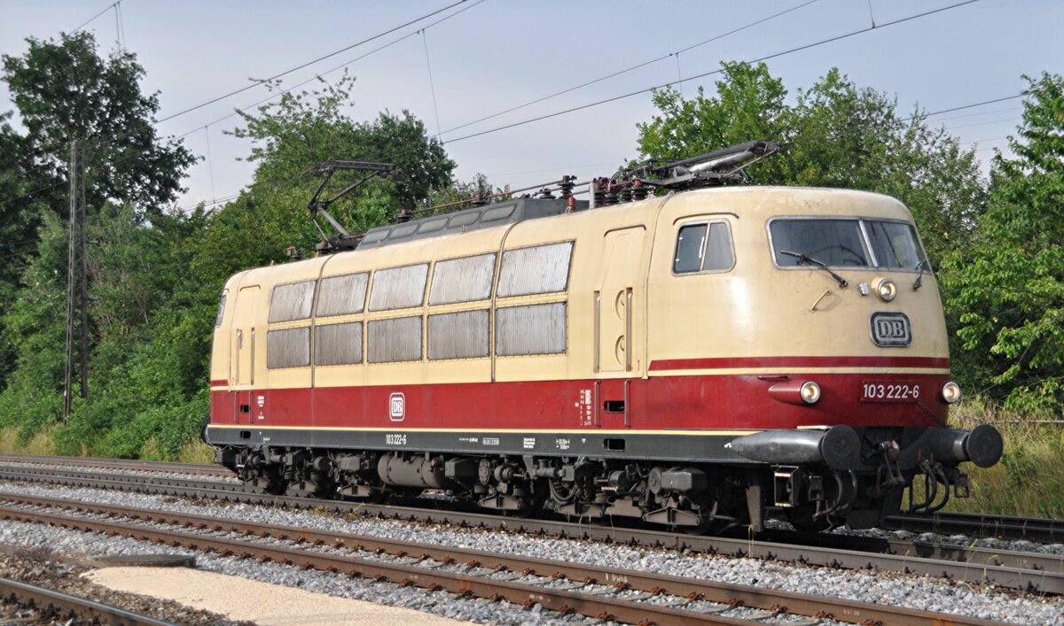 103 222-6 in Beimerstetten am 12.07.2011.