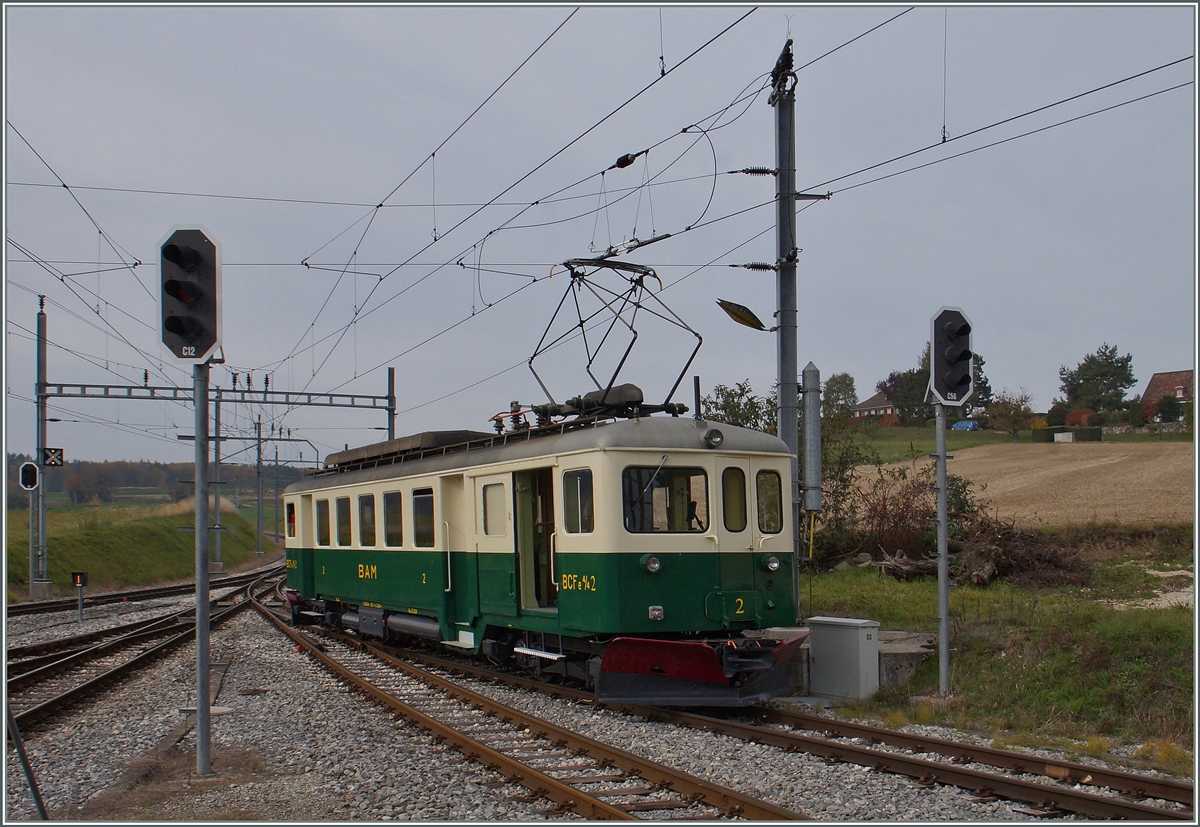 120 Jahres BAM MBC: Der BAM BCFe 4/4 N� 2 ist von L'Isle Mont la Ville in Apples eingetroffen rangier nun f�r die R�ckfahrt.
24. Okt. 2015