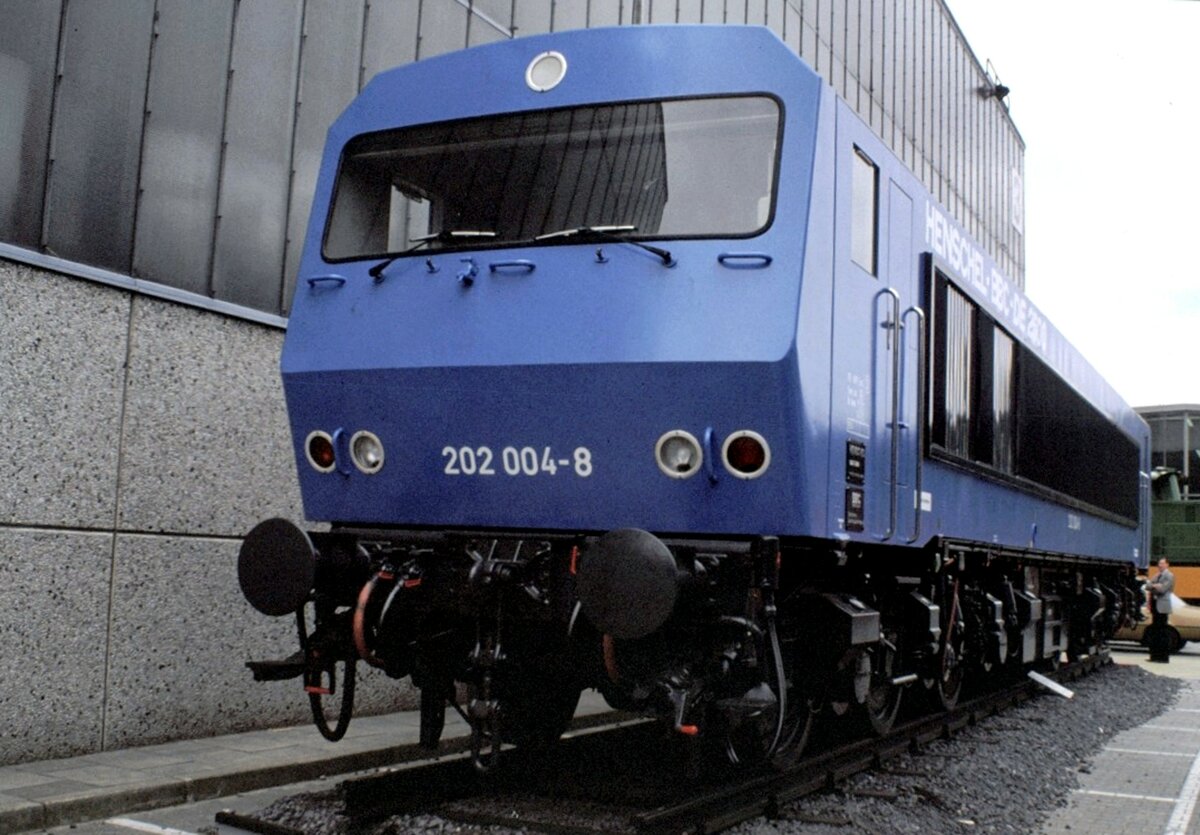 202 004-8 bei der IVA in Hamburg im Oktober 1979.