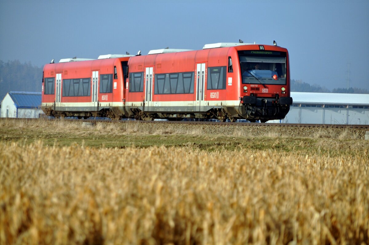 650 112 bei Illertissen am 01.03.2012.