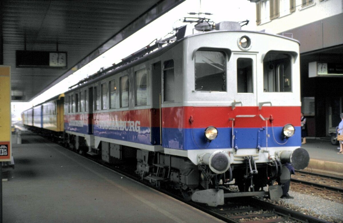 Bodensee-Toggenburg BDe 3/4 Nr.43  Tino  mit Amor-Express in Herisau am 12.06.1983. Damals BT, jetzt fusioniert zu neuer SOB.