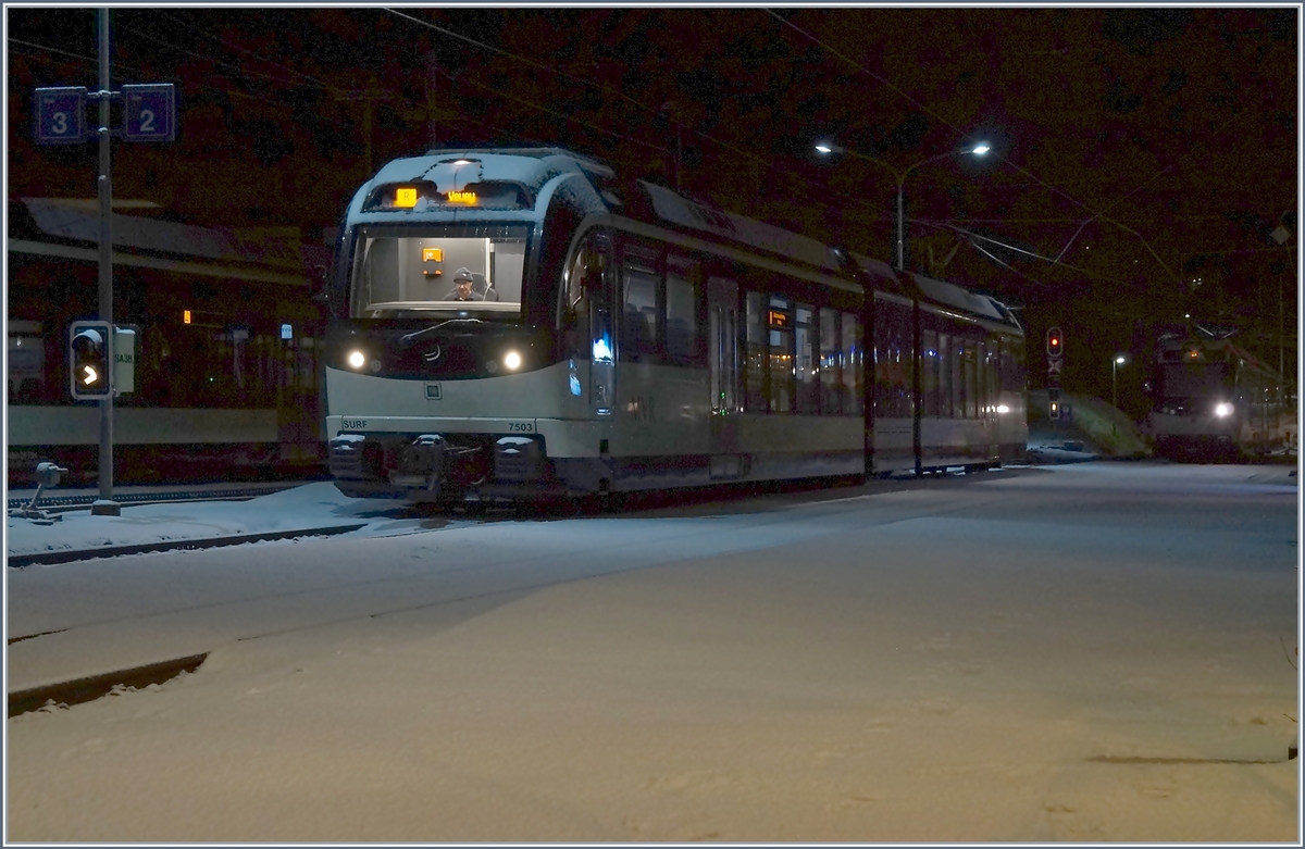 Der CEV MVR ABeh 2/6 7503 wartet in Blonay auf die Abfahrt nach Vevey.
12. Feb. 2018