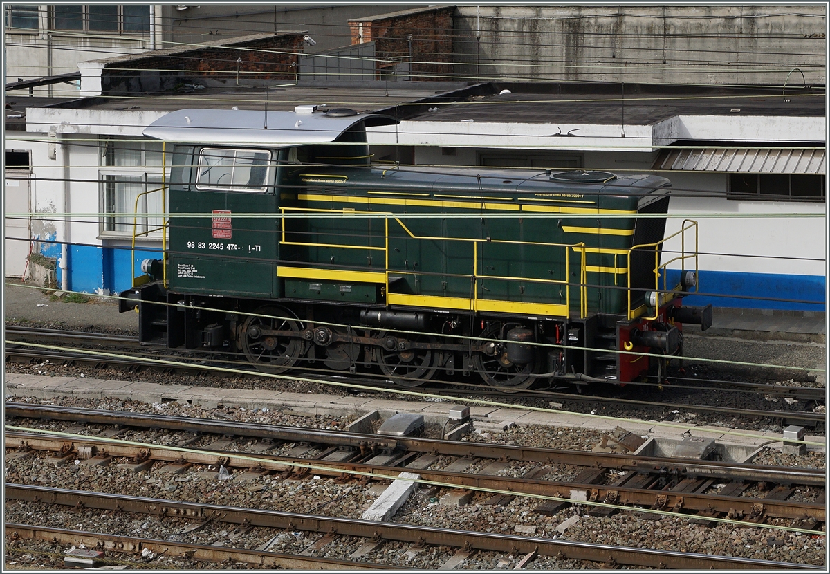 Die FS D 245 470 hat im Kopfbahnhof Torino Porta Nuova allerlei zu tun.
9. März 2016