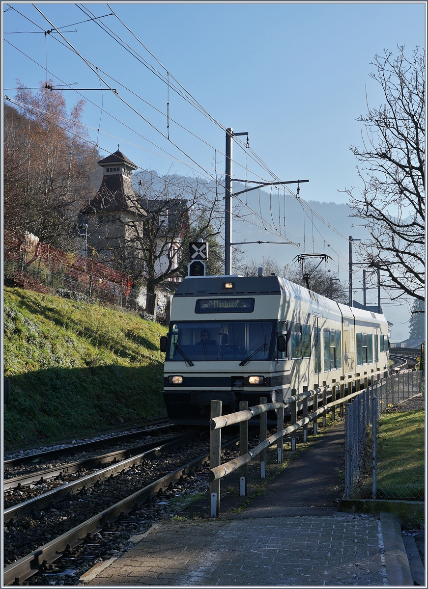 Ein CEV MVR GTW Be 2/6 erreicht Chernex.
8. Dez. 2016