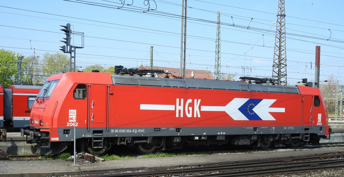 HGK 185 604-6 (91 80 6185 604- D-RHC) in Ulm am 20.0.2016.
