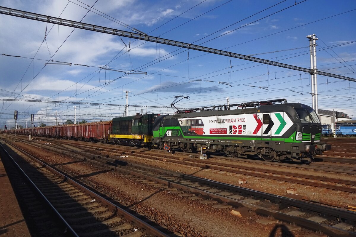IDS Cargo 193 276 �berrascht beinahe der Fotograf in Breclav am 27 Augustus 2021.