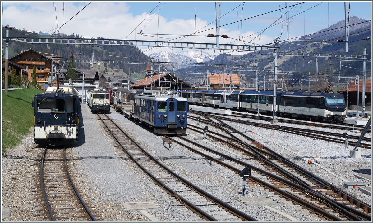 In Zweisimmen zeigen sich die MOB GDe 4/4 6005, GDe 4/4 6006 (beide ex GFM/TPF), der BDe 4/4 3002 und die Ge 4/4 8002. 

14. April 2021 