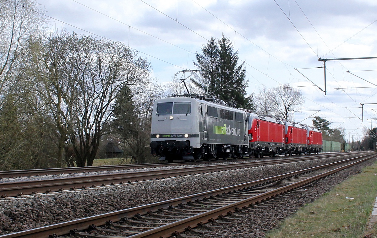 RailAdventure 111 029-5(REV/MH/07.02.19) mit DSB EB 3215 3216 und 3217. Owschlag 10.04.2021