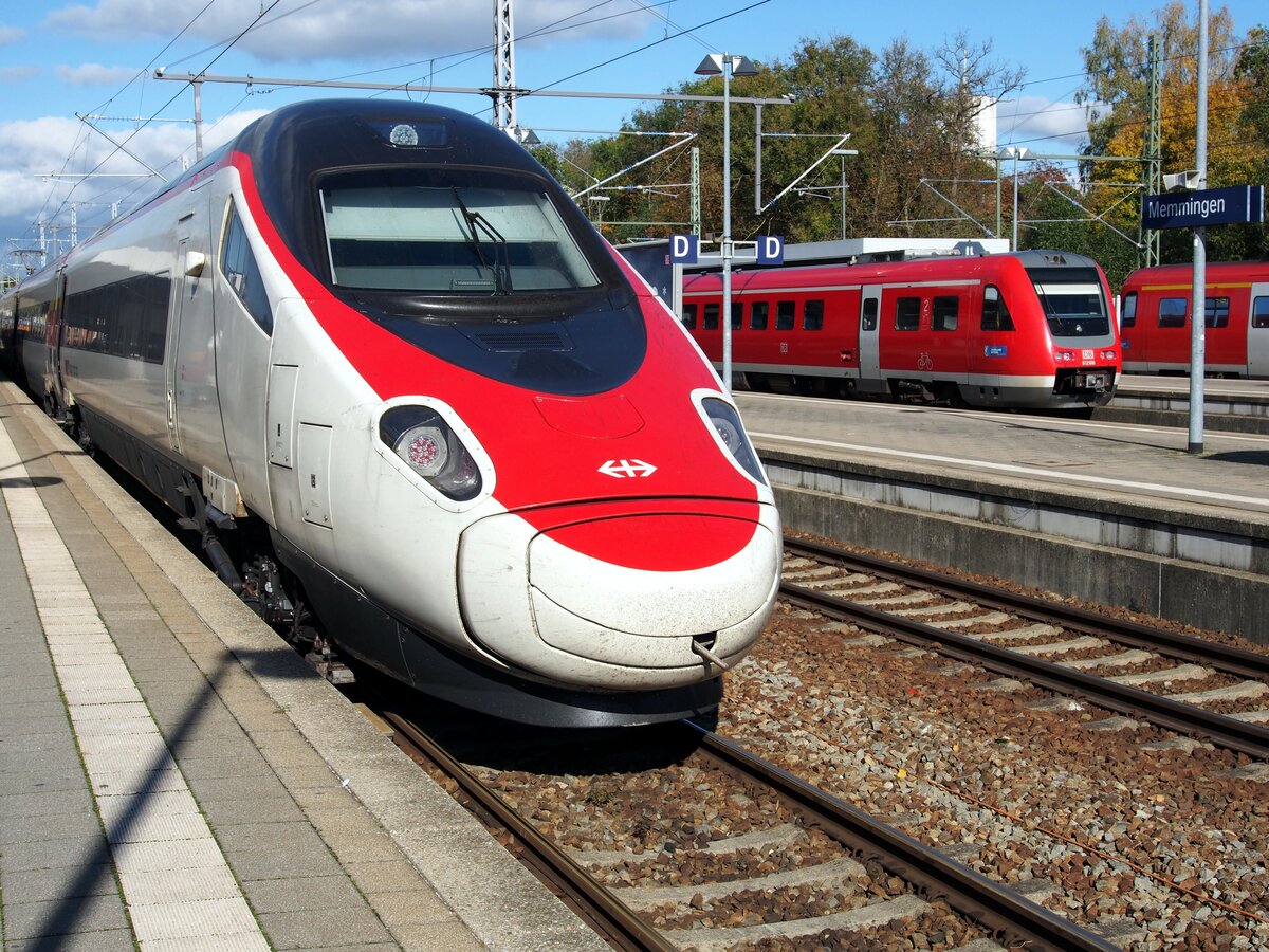 SBB ETR 610 (RABe 503) und 612 618 in Memmingen am 23.10.2021.