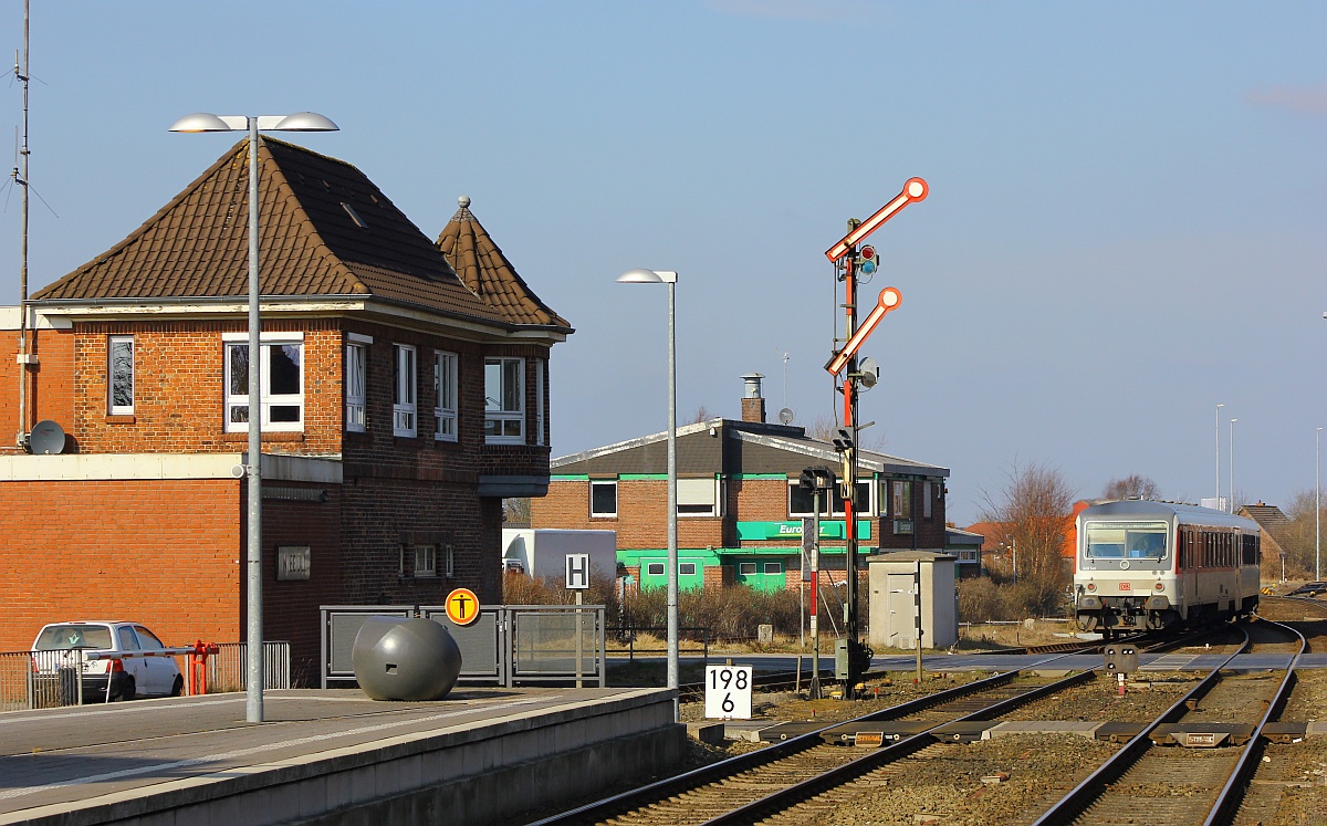 SSP 628/928 540 Einfahrt Niebüll 12.03.2016