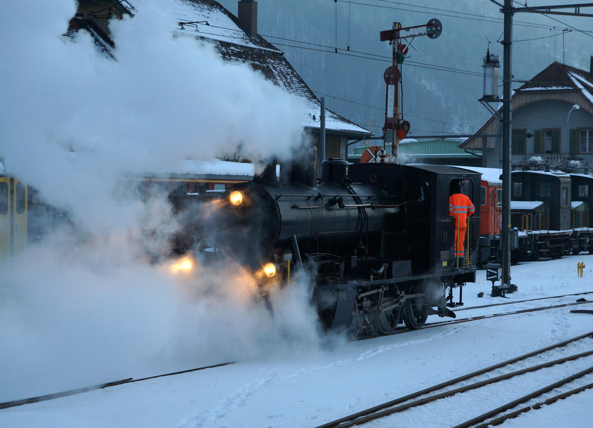 VHE: Ed 3/4 11 auf Rangierfahrt in Balsthal anl�sslich der Burgdorfer Fonduefahrt vom 21. Januar 2017.
Foto: Walter Ruetsch