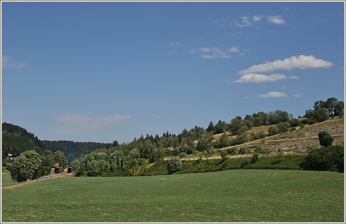 Ein Such den Zug Bild im französischem Jura. 
(15.07.2023)