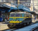 Schon vor einem Jahr lagen dunkle Schatten auf der HLE 2004, auch wenn sie auf dem Bild vom gegen�berliegenden Bahnsteigsdach herr�hren.