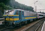 Am 10 September 1999 treft der 2715 mit ein IC nach Verviers und Eupen in das in UMbau befindeter Bahnhof LÜttich-Guillemins ein.