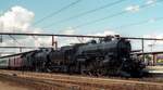 DSB E 991 ( A/S Frichs Aarhus 1947, Byggenr 350 ) und R 963 ( A/S Frichs Aarhus 1924 Byggenr. 56 ) Odense 28.08.1993 M.S/D.S