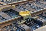 Nochmal Im Detail, die geschlossene Gleissperre hier an der Anschlu�stelle zum KSW-Gleis (Betriebsst�tte Freien Grunder Eisenbahn) in Herdorf am 20.03.2015.