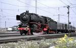 01 150 mit Eilzug bei der Parade zum Jubiläum 150 Jahre Deutsche Eisenbahn in Nürnberg am 14.09.1985.