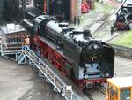 03 001 auf der Drehscheibe im Bw Dresden Altstadt am 16.04.2015.