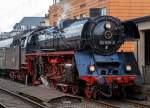 Die Dreizylinder-Schnellzug-Dampflokomotive 03 1010-2, ex DR 03 0010-3,  der Traditionsgemeinschaft Bw Halle P e.V.