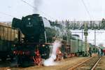 Sonderzug mit 23 023 dampft in Geldermalsen am 23 April 2004.