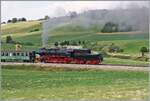 30 ANS CONI'FER /30 Jahre Coni'Fer - die mächtige (ex) DR 52 8163-9 der Coni'Fer kurz vor  Le Touillon.