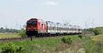 DB Gastlok 245 005-4 (92 80 1245 005-4 D-RNV), REV/BCS X/09.08.22 mit MP Wagenpark auf dem Weg nach Westerland. B� Triangel 28.05.2026
