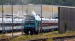 Paribus/NAH.SH/DB 245 212-6 qualmt fr�hlich vor sich hin.