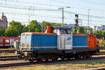 Die 212 242-2 (92 80 1212 242-2 D-STVG) der SVG - Stauden-Verkehrs-GmbH, ex DB V 100 2242, f�hrt am 04.06.2019 durch den Bahnhof M�nchen Ost.
