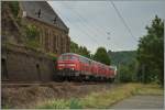 �berraschung bei Kobern Gondorf: Gleich drei DB 218 dieselten fast unbemerkt vorbei.