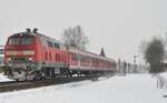 218 472-9 mit Nahverkehrszug in Vöhringen am 14.02.2010.