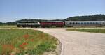 218 448-3 und 218 429-9 mit IC 2012 Allgäu bei Bellenberg am 13.06.2023.