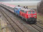 218 488-5 von RP und 218 055 von PRESS mit ÖBB-EC Umleiter bei Vöhringen am 05.01.2020.