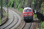 218 825-8 solo auf der Geislinger Steige am 22.05.2012.