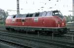 221 134-0 in Duisburg-Styrum am 29.04.1983.