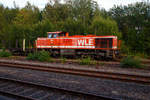   Am frühen Abend ist sie dann in Herdorf: Die WLE 53  Kreis Soest  (92 80 1275 505-6 D-WLE), eine MaK G 1206 der Westfälische Landes-Eisenbahn GmbH aus Lippstadt, steht am 20.08.2020 mit