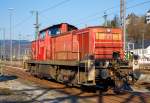   Die 294 604-4 (98 80 3294 604-4 D-DB), eine remotorisierte  V90 der DB Schenker Rail Deutschland AG, ex DB 294 104-5, ex DB 290 104-9, am 27.02.2016 abgestellt beim Bahnhof Finnentrop.