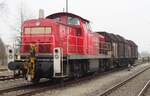 294 573-1 mit Teleskopwagen in V�hringen am 27.11.2014.