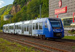 Der zweiteilige Dieseltriebzug 622 919 / 622 419 (95 80 0622 419-9 D-LBVX/ 95 80 0622 919-8 D-LBVX), ein ALSTOM Coradia LINT 54, der vlexx (Vier-L�nder-Express, ein Unternehmen der NETINERA