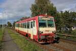 Am 22 September 2025 treft 627 103/T4 der neg aus T�nder in NIeb�el ein und wird vom Bahnsteig fotografiert.