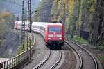 101 011-5 und 101 066-9 schiebend in festem Verband auf der Geislinger Steige am 06.10.2010.