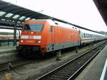 101 110-5 mit IC in Ulm am 22.11.2005