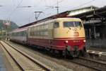 Mit EC 119 am haken hält 103 113 am 29 Mai 2014 in Remagen.