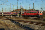 DB: Impressionen des Bahnhofs Stuttgart Hbf vom 3.